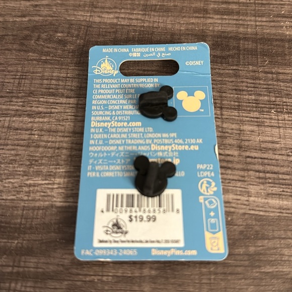 Disney Moana 2 Limited Release Pin - Picture 2 of 2